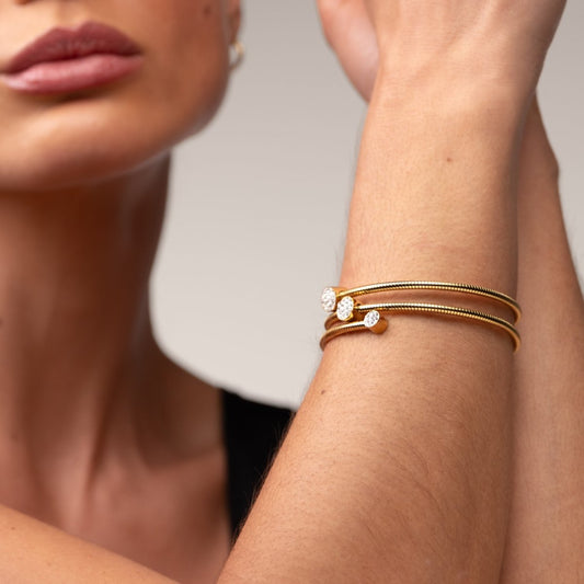 Bangle Spiral Crystal Bracelet Gold Plated 18K in 18K gold-plated, crystal – Meiva bracelet view 2