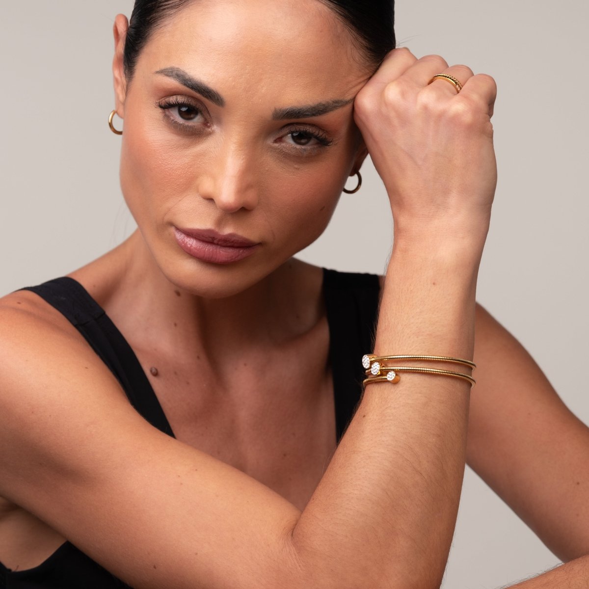 Bangle Spiral Crystal Bracelet Gold Plated 18K in 18K gold-plated, crystal – Meiva bracelet view 6