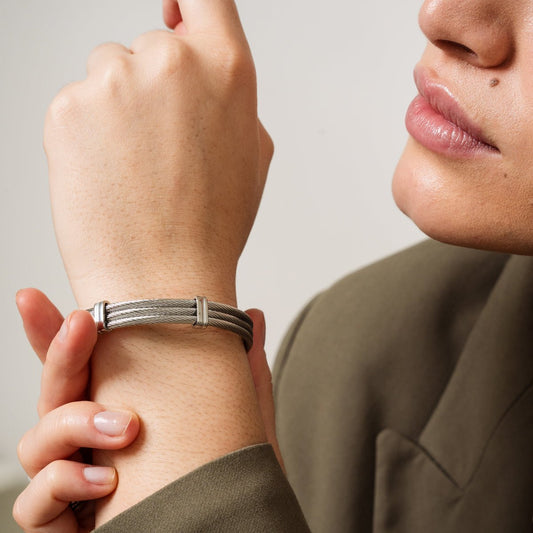 Bangle Wire Cuff Bracelet Silver – Meiva bracelet view 2
