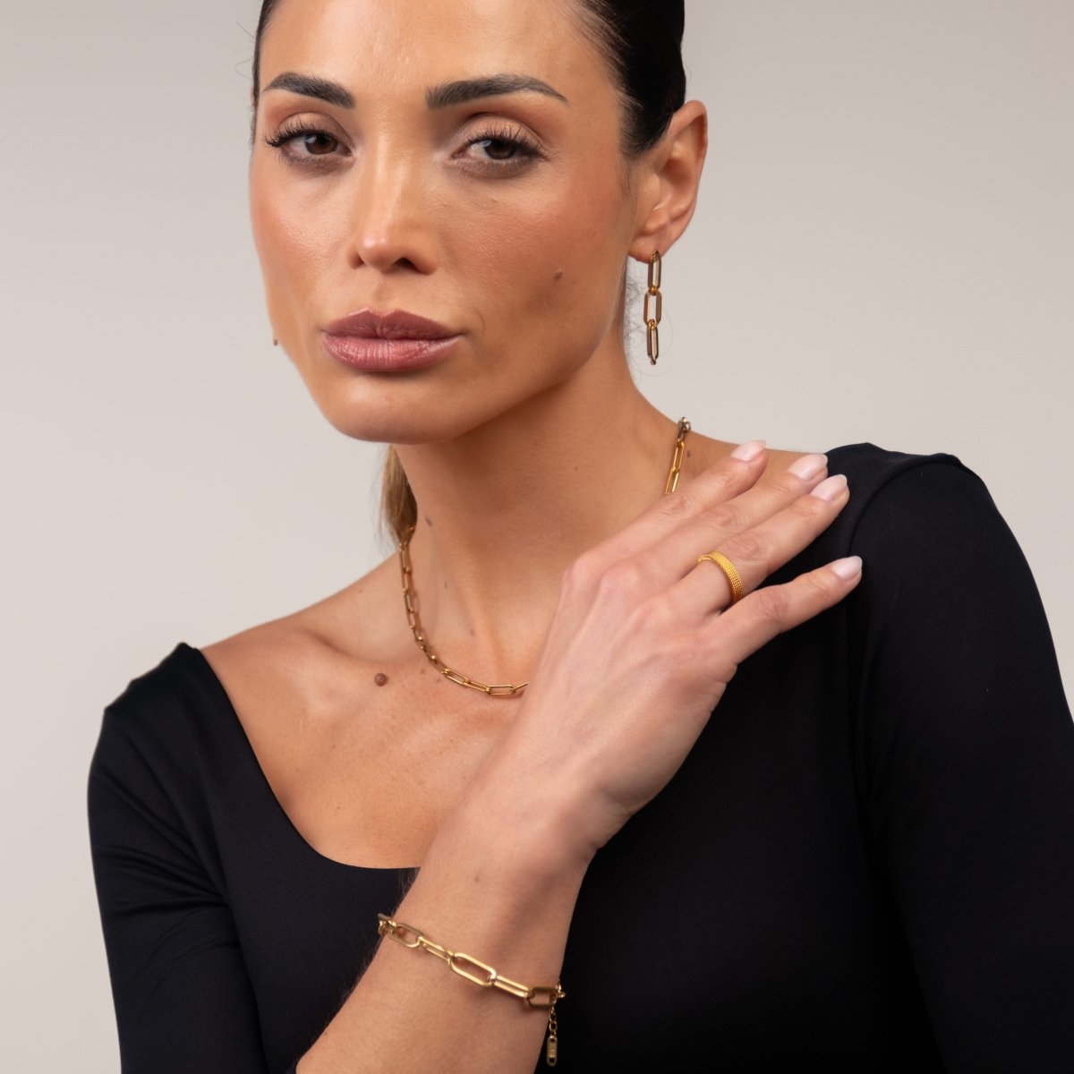 Bracelet Celina Chain Link 18K Gold-Plated in 18K gold-plated – Meiva necklace view 5