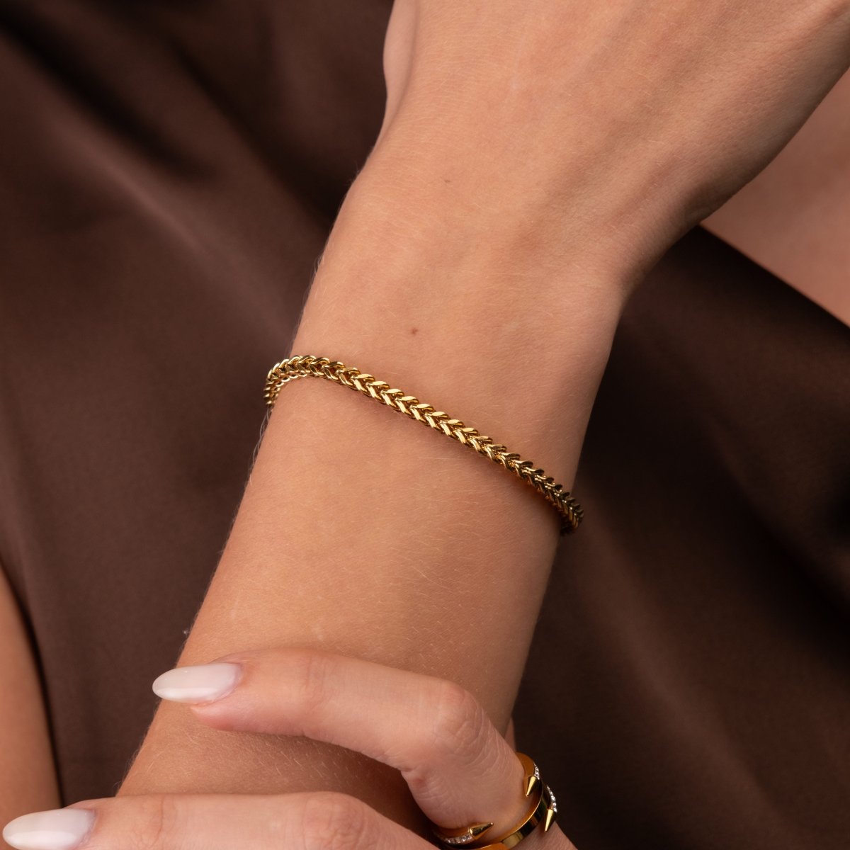 Bracelet Adjustable Woven 18K Gold-Plated in 18K gold-plated – Meiva bracelet view 4