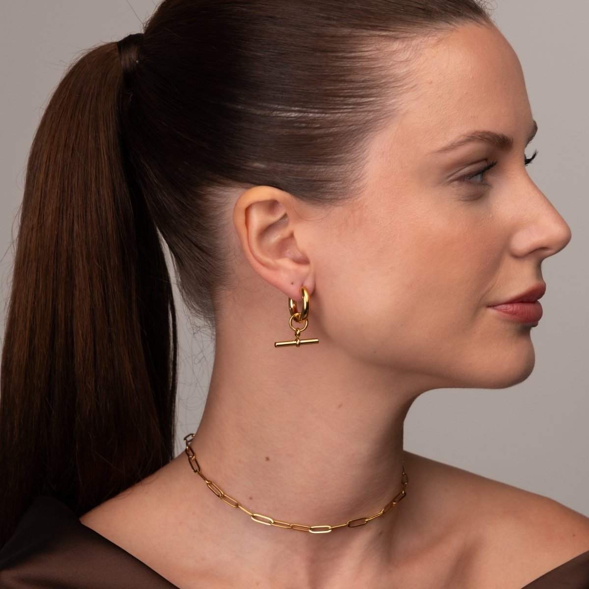 Earrings T-Bar 18K Gold-Plated in 18K gold-plated – Meiva earrings view 6