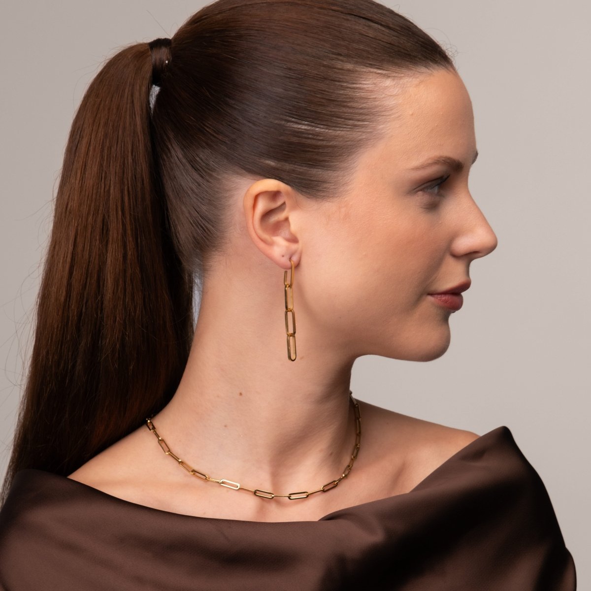 Earrings Hellen Chain Link 18K Gold-Plated in 18K gold-plated – Meiva earrings view 9