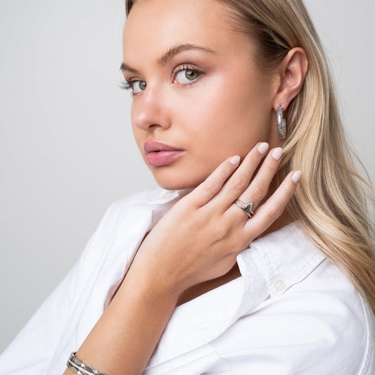 Hoop Earrings Textured Hoop Earring Silver – Meiva earrings view 2