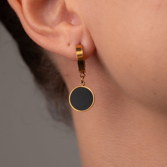 Earrings Noir Pendant 18K Gold-Plated in 18K gold-plated – Meiva earrings view 2