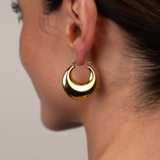 Earrings Bold Eva 18K Gold-Plated Hoop in 18K gold-plated – Meiva earrings view 2