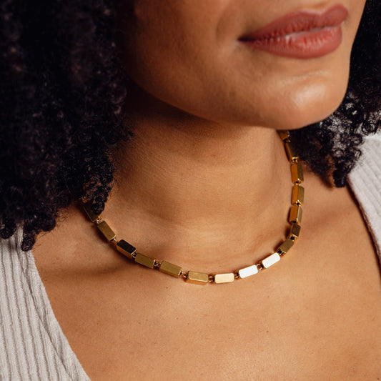 Necklace Cora 18K Gold-Plated in 18K gold-plated – Meiva necklace view 2