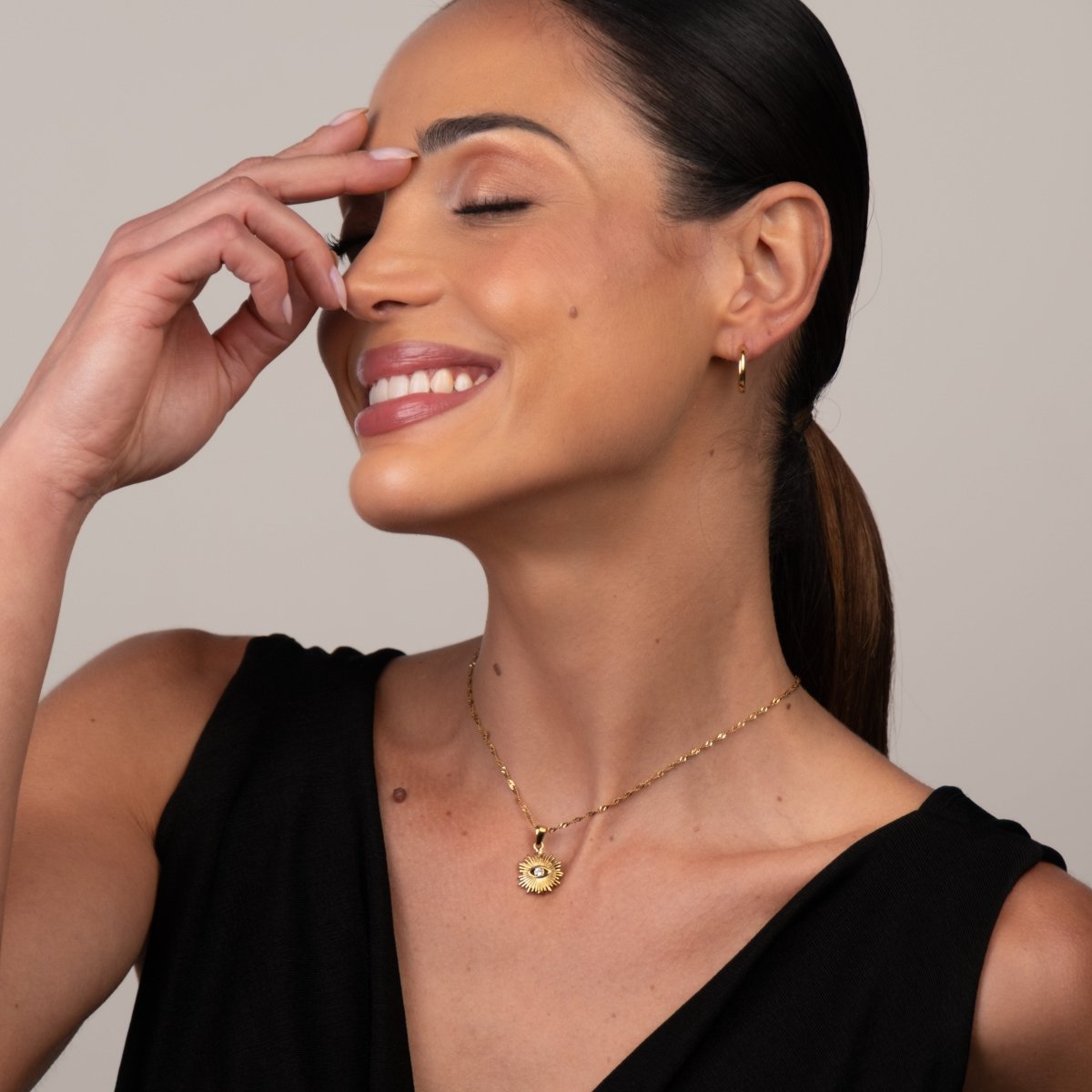 Necklace Eye 18K Gold-Plated in 18K gold-plated – Meiva necklace view 7