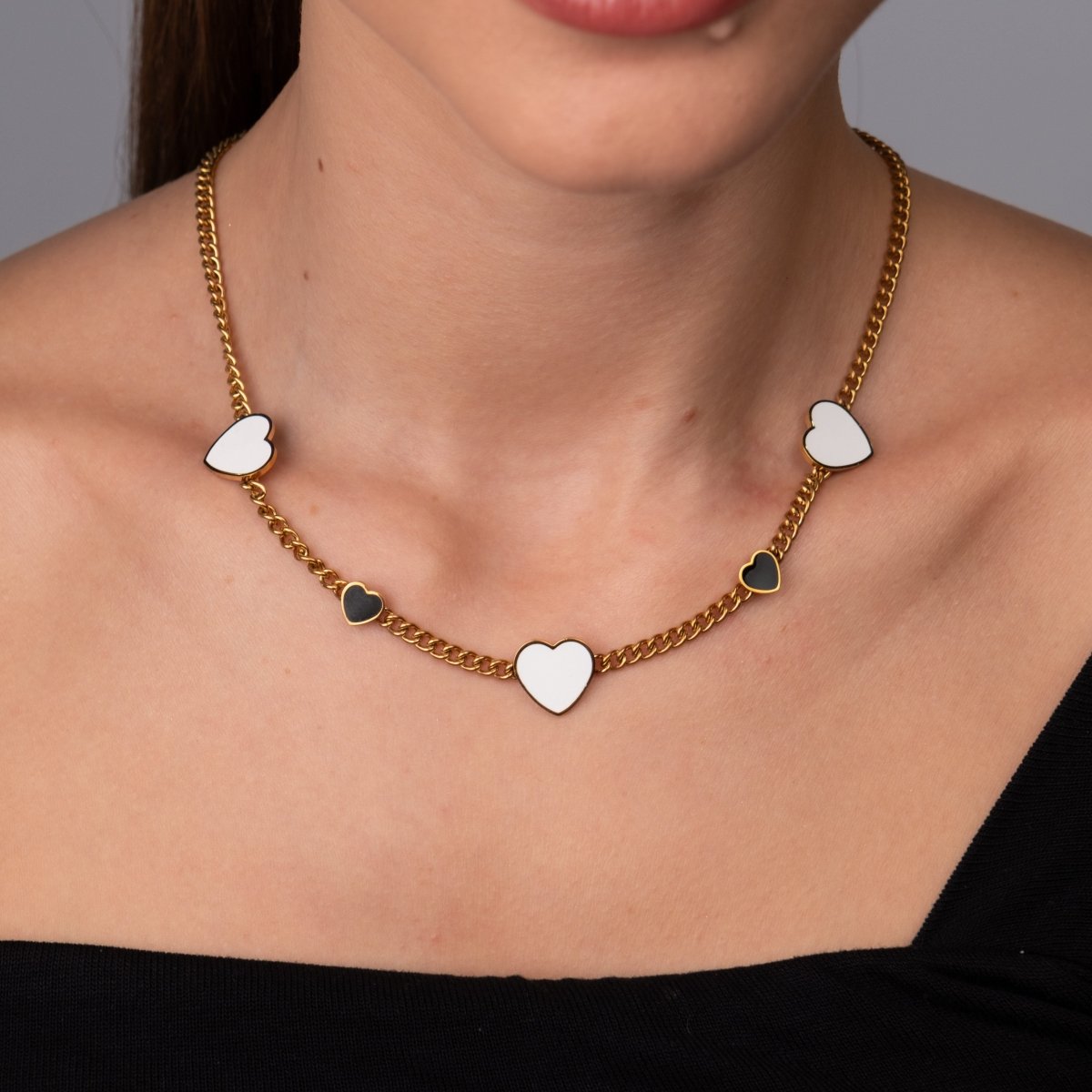 Necklace Love Glow Monochrome 18K Gold Plated in 18K gold-plated – Meiva necklace view 5