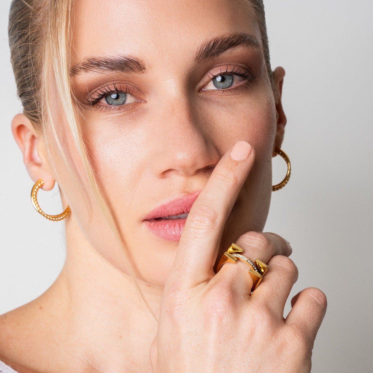 Ring Truth 18K Gold-Plated in 18K gold-plated – Meiva ring view 5