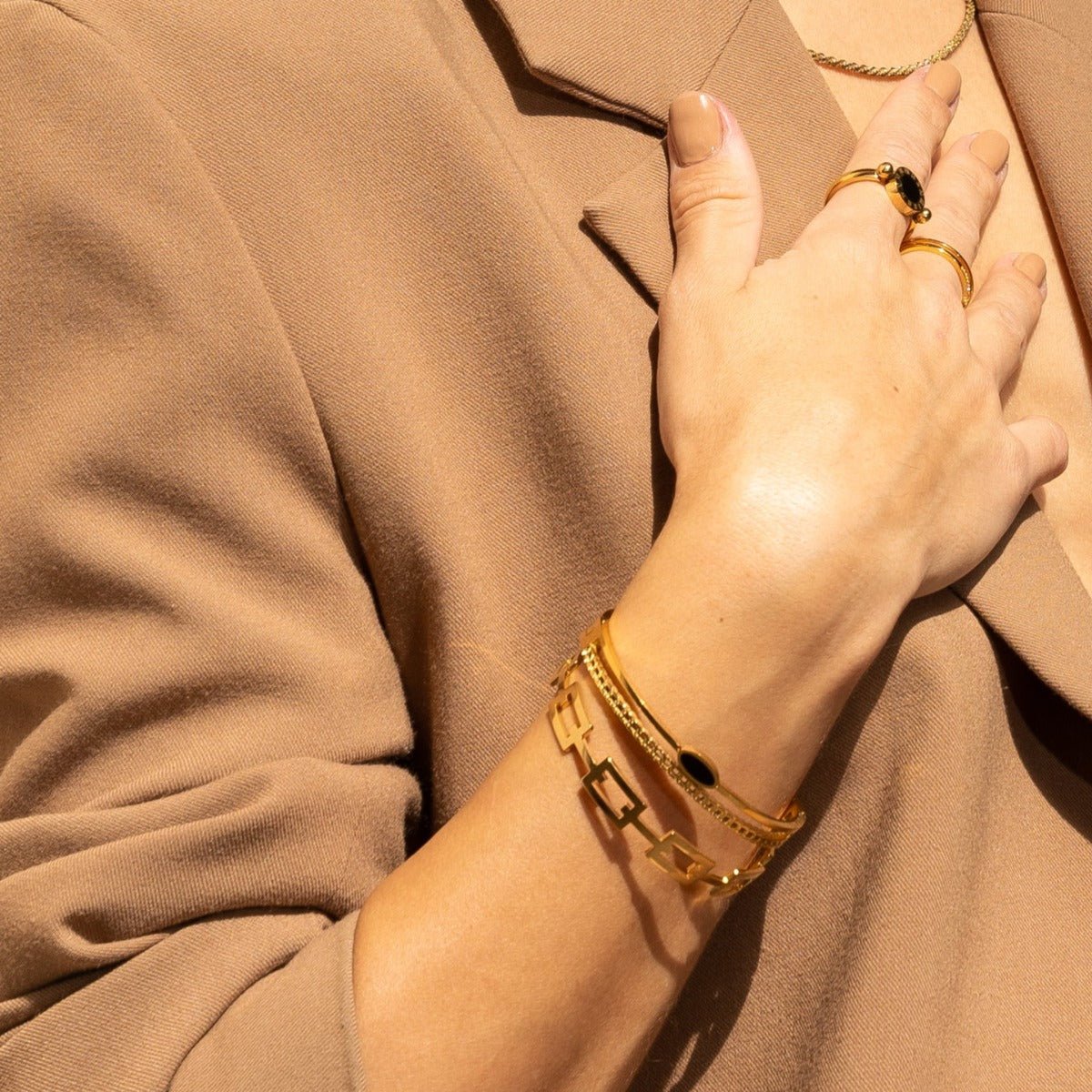 Bangle Layered Onyx Bracelet Gold Plated 18K in 18K gold-plated – Meiva bracelet view 2