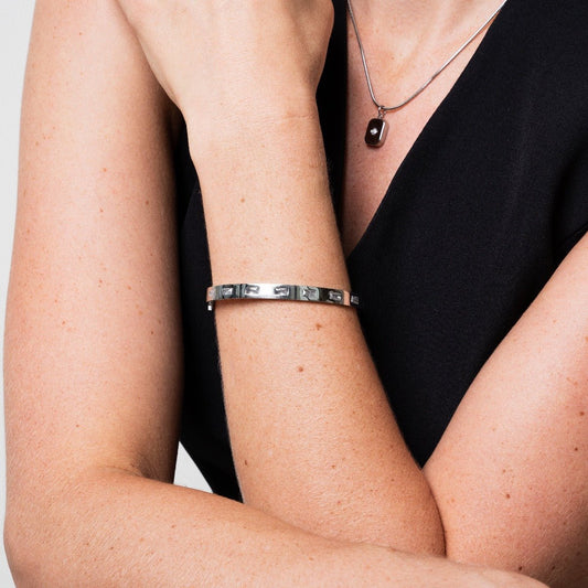 Bangle Silver Carved Cuff Bracelet – Meiva bracelet view 2