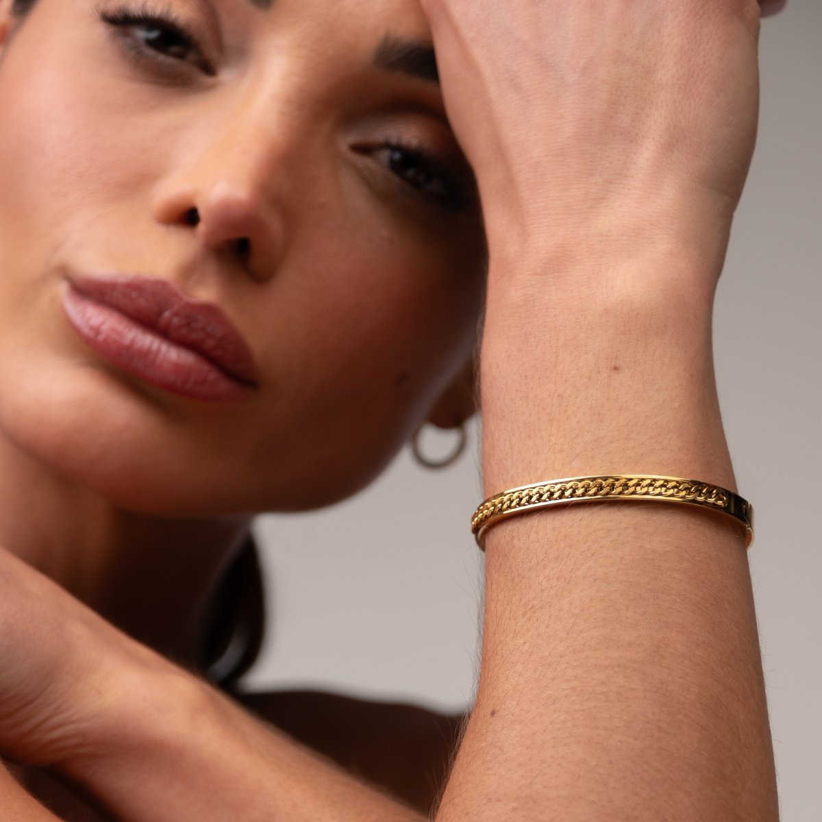 Bangle Link Cuff Bracelet 18K Gold-Plated in 18K gold-plated – Meiva bracelet view 8