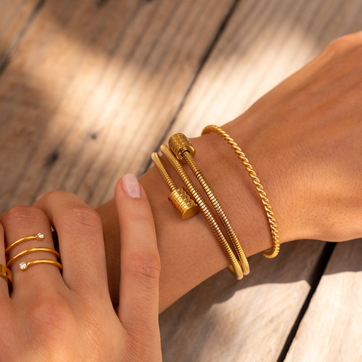 Bangle Triple Spiral Cuff Bracelet 18K Gold-Plated in 18K gold-plated – Meiva bracelet view 4
