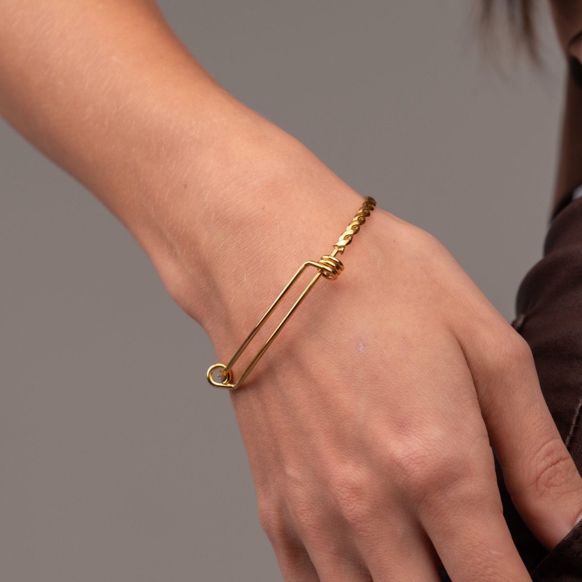 Bangle Eva Delicate Bracelet Gold Plated 18K in 18K gold-plated – Meiva bracelet view 3