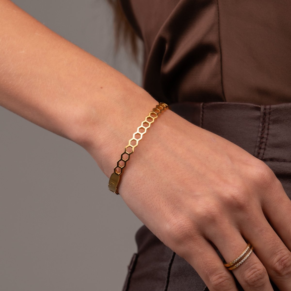 Bangle Honeycomb Cuff Bracelet 18K Gold Plated in 18K gold-plated – Meiva bracelet view 3