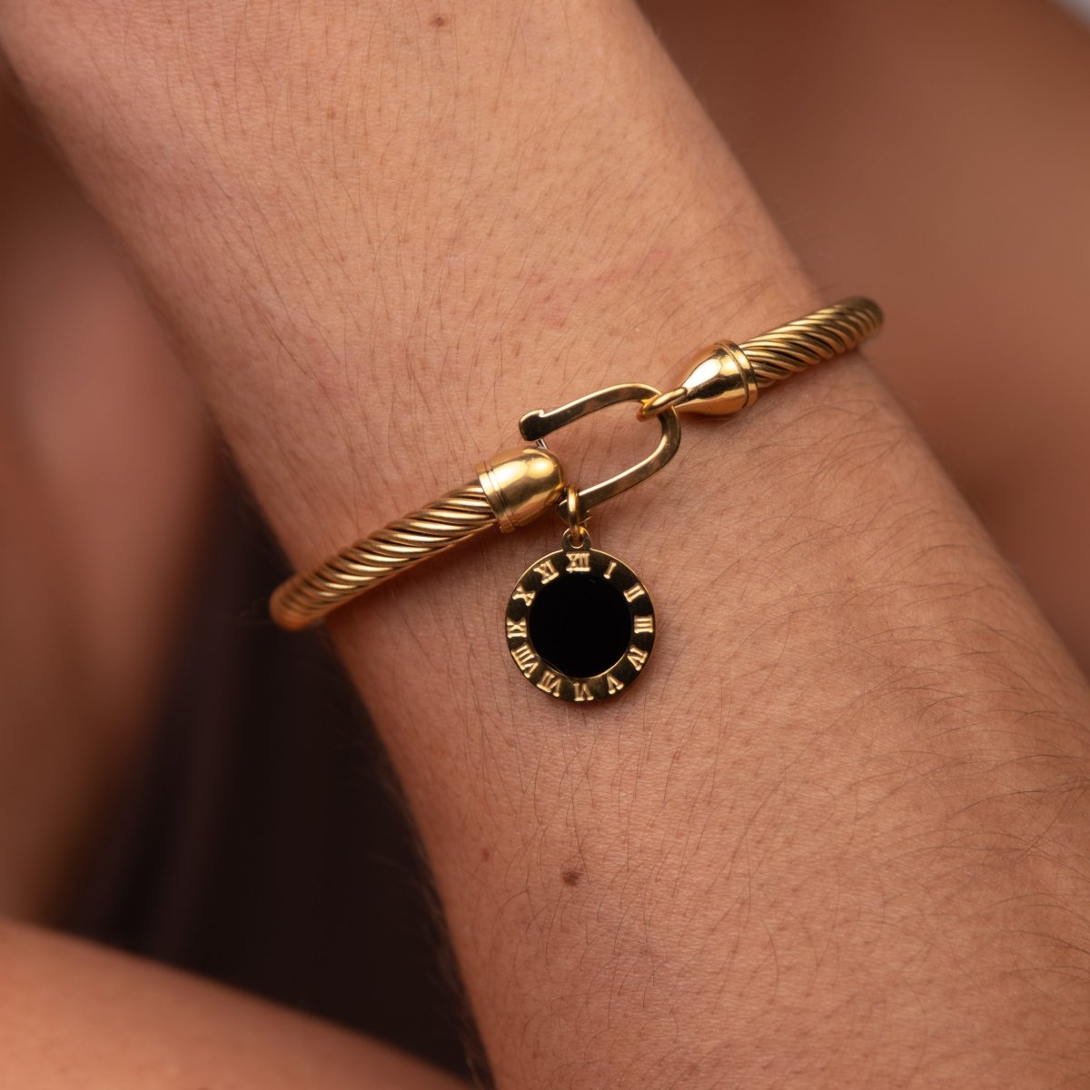 Bangle Onyx Charm Cuff Bracelet 18K Gold Plated in 18K gold-plated – Meiva bracelet view 3