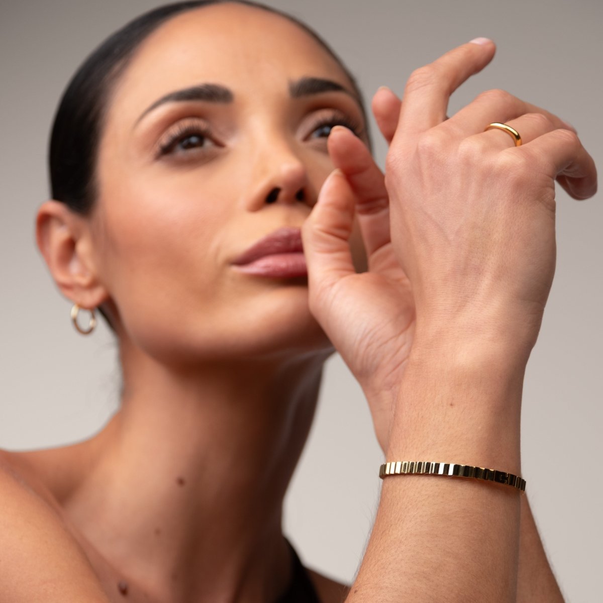 Bangle Ripple Cuff Bracelet 18K Gold-Plated in 18K gold-plated – Meiva bracelet view 7
