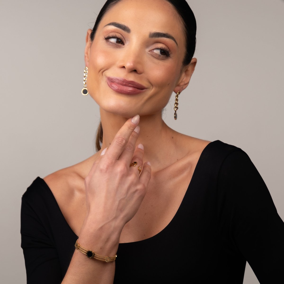 Bangle Triple Onyx Cuff Bracelet 18K Gold Plated in 18K gold-plated – Meiva bracelet view 7