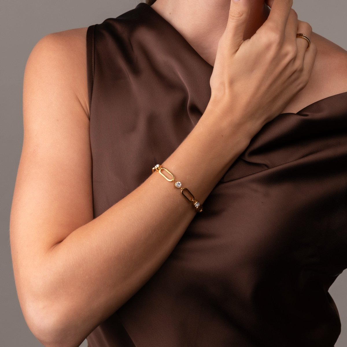 Bracelet Crystal Link 18K Gold-Plated in 18K gold-plated, crystal – Meiva bracelet view 3
