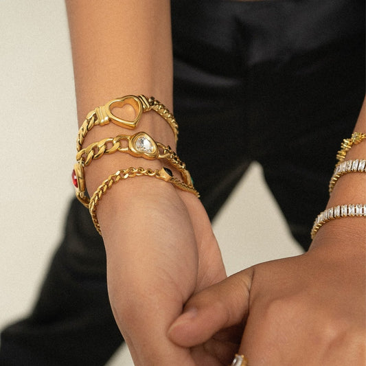 Bracelet Minimalist Heart Silver – Meiva bracelet view 2
