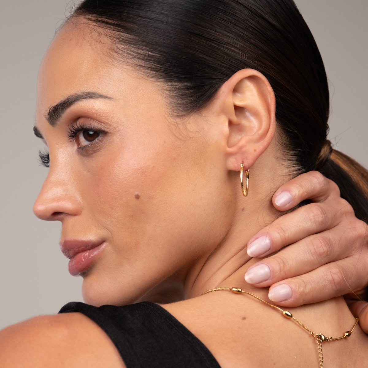 Earrings Catania 18K Gold-Plated Hoop in 18K gold-plated – Meiva earrings view 5