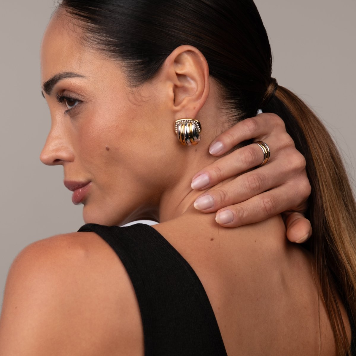 Earrings Dome Crystal Two-Tone Gold and Silver in crystal – Meiva earrings view 4