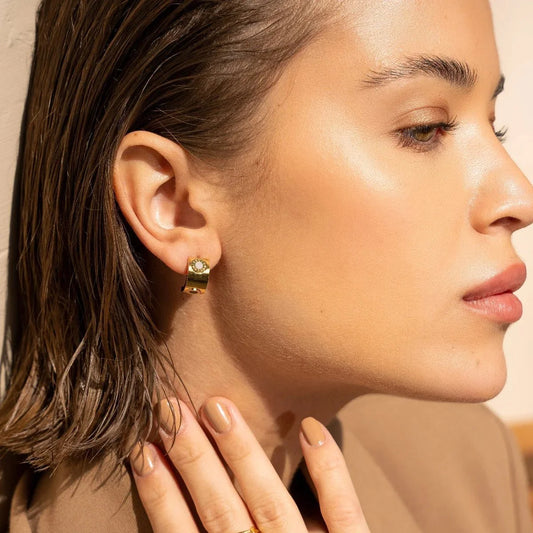 Earrings Roman Numeral Rotating 18K Gold-Plated Earring in 18K gold-plated – Meiva earrings view 2