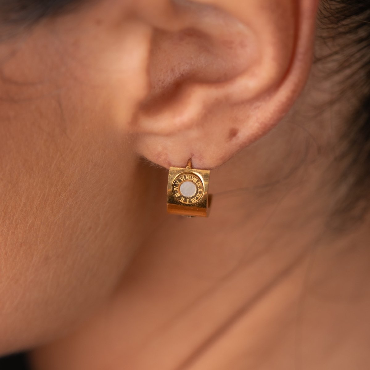 Earrings Roman Numeral Rotating 18K Gold-Plated Earring in 18K gold-plated – Meiva earrings view 6