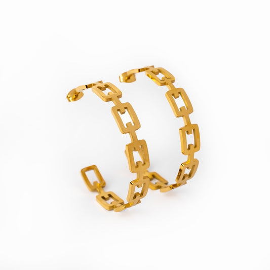 Hoop Earrings Alexandra Hoop Earrings 18K Gold Plated in 18K gold-plated – Meiva earrings