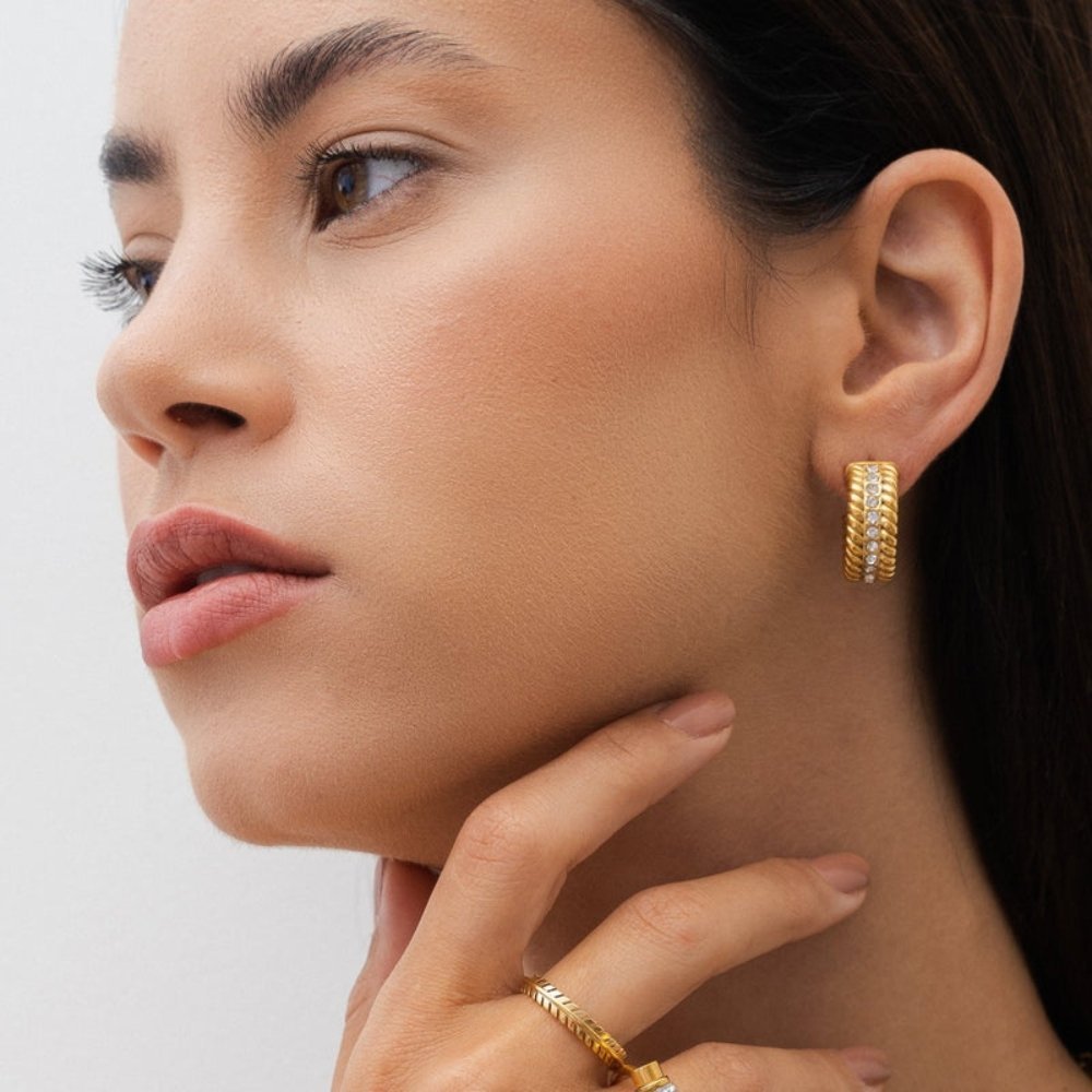 Hoop Earrings Date Hoop Earring Gold Plated 18K in 18K gold-plated – Meiva earrings view 4