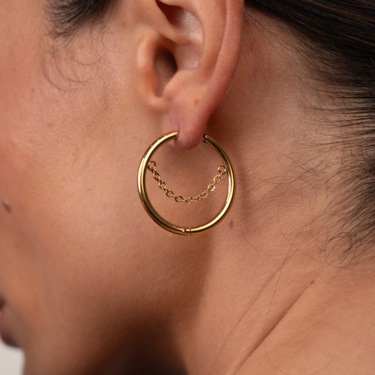 Hoop Earrings Kite Hoop Earrings 18K Gold-Plated in 18K gold-plated – Meiva earrings view 3