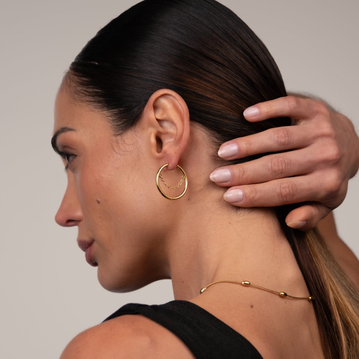 Hoop Earrings Kite Hoop Earrings 18K Gold-Plated in 18K gold-plated – Meiva earrings view 7