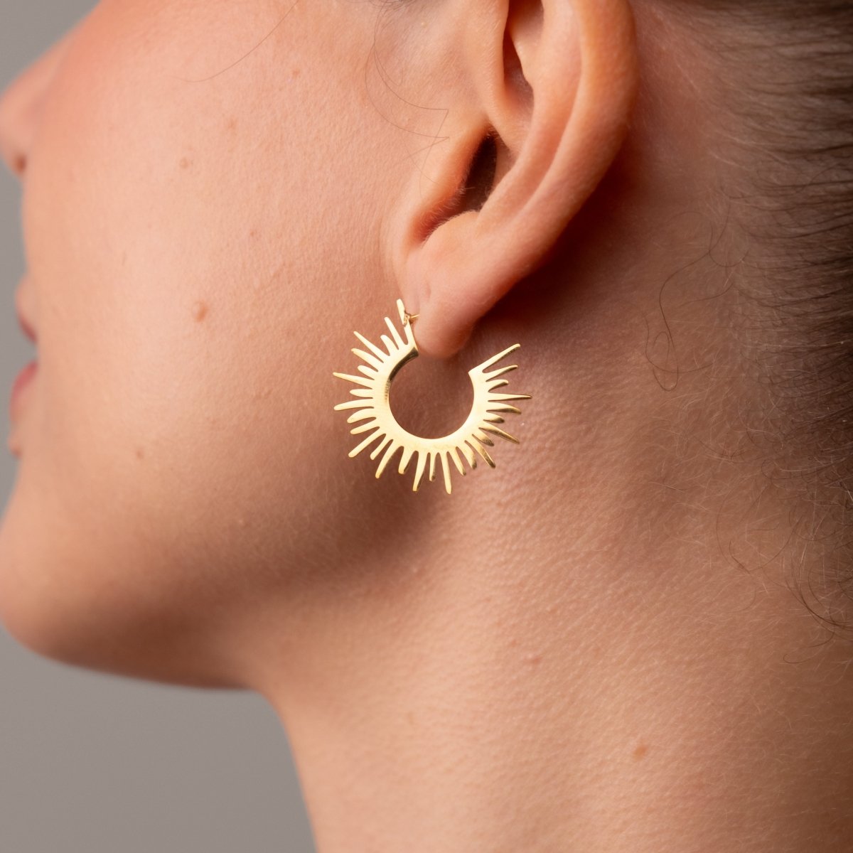 Hoop Earrings Spike Hoop Earrings 18K Gold-Plated in 18K gold-plated – Meiva earrings view 4