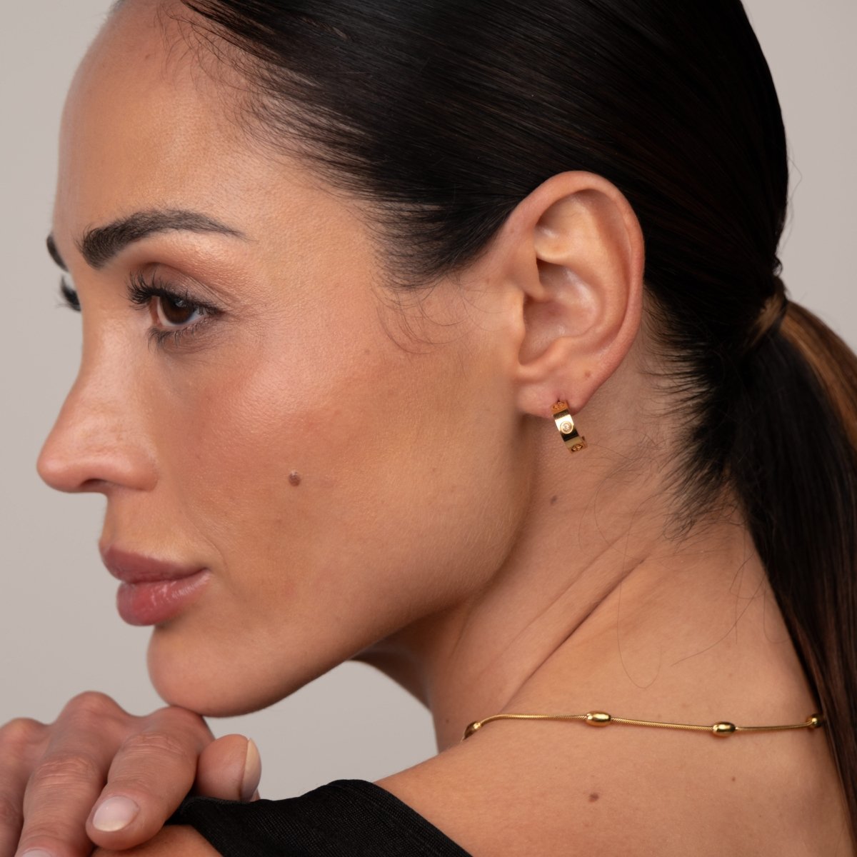 Earrings Twist 18K Gold-Plated Earring in 18K gold-plated – Meiva earrings view 9