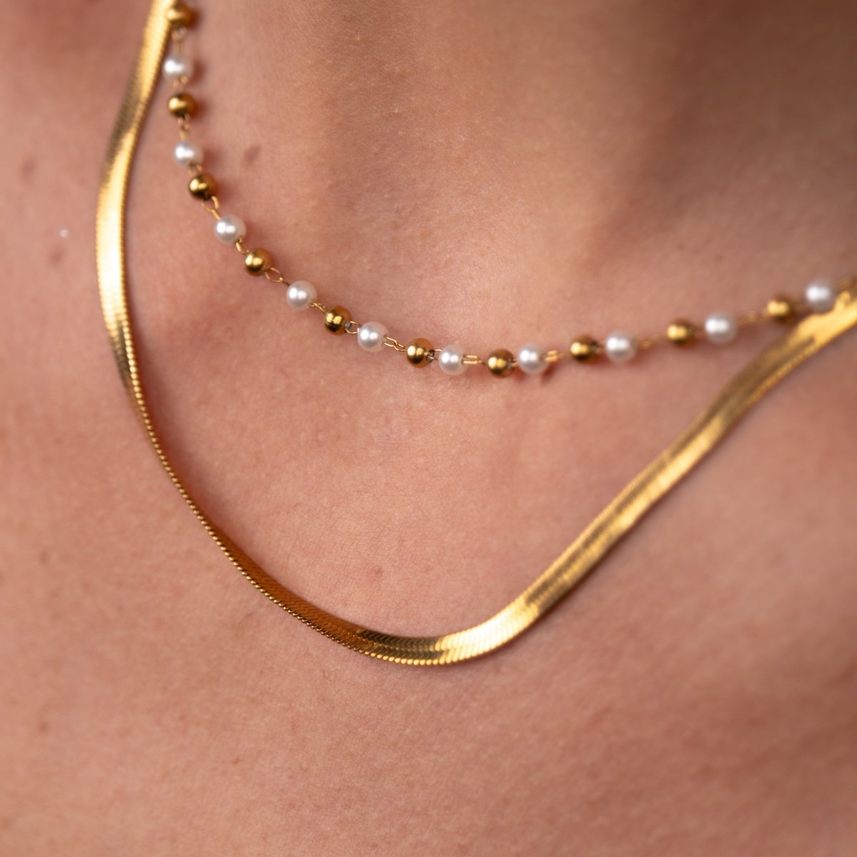 Set Pearl Necklace 18K Gold Plated in 18K gold-plated, pearl – Meiva necklace view 2