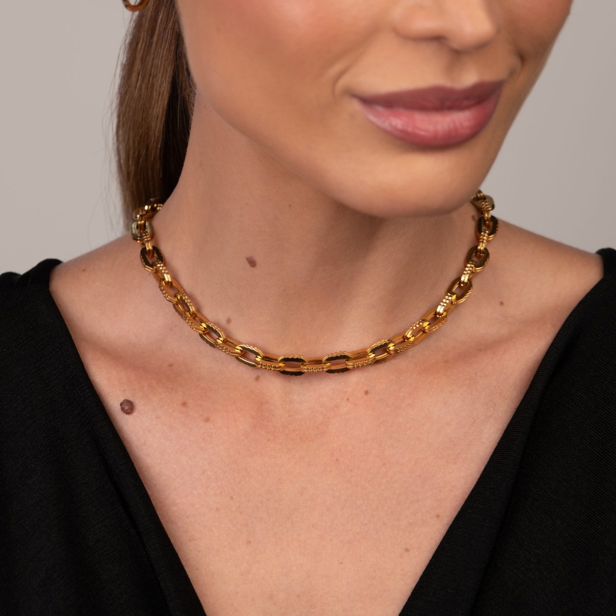 Necklace Chunky Link 18K Gold-Plated in 18K gold-plated – Meiva necklace view 5