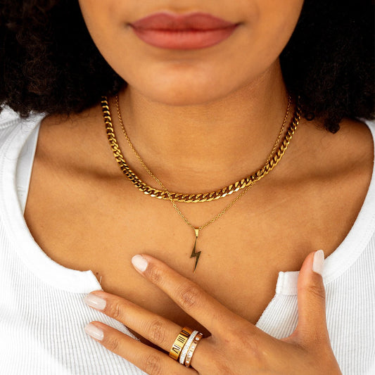 Necklace Energy Lightning Bolt Pendant 18K Gold-Plated in 18K gold-plated – Meiva necklace view 2