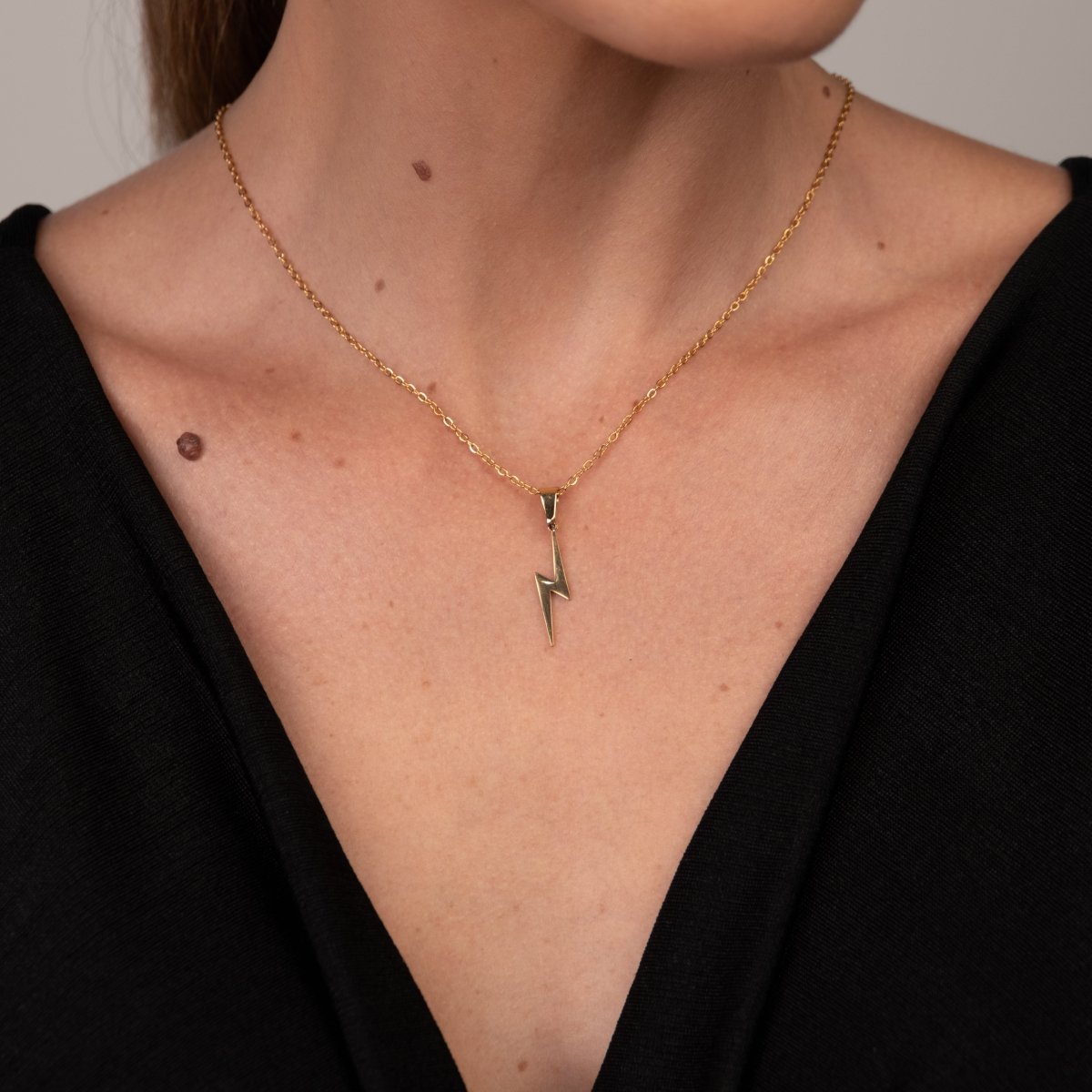Necklace Energy Lightning Bolt Pendant 18K Gold-Plated in 18K gold-plated – Meiva necklace view 4