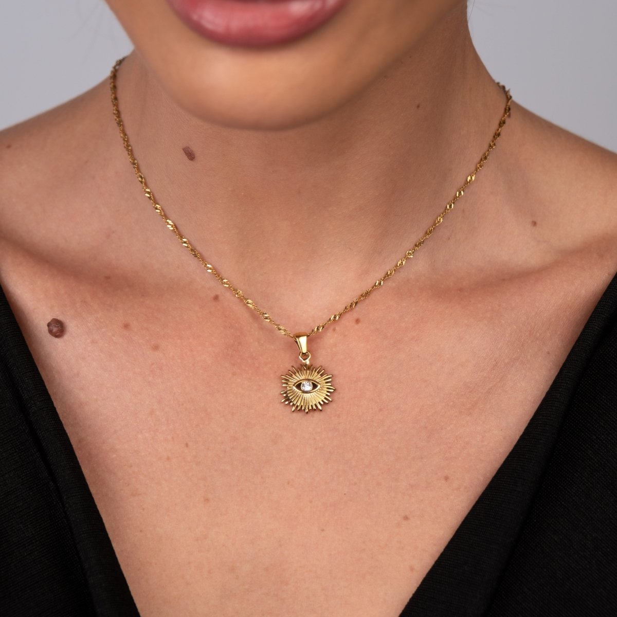 Necklace Eye 18K Gold-Plated in 18K gold-plated – Meiva necklace view 4
