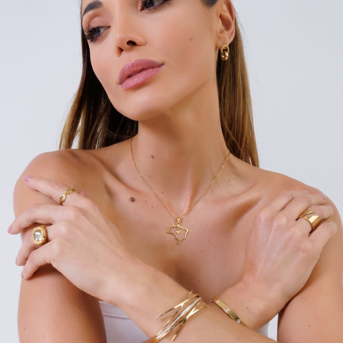 Necklace Heart of Brazil in 18K Gold in 18K gold-plated – Meiva necklace view 3