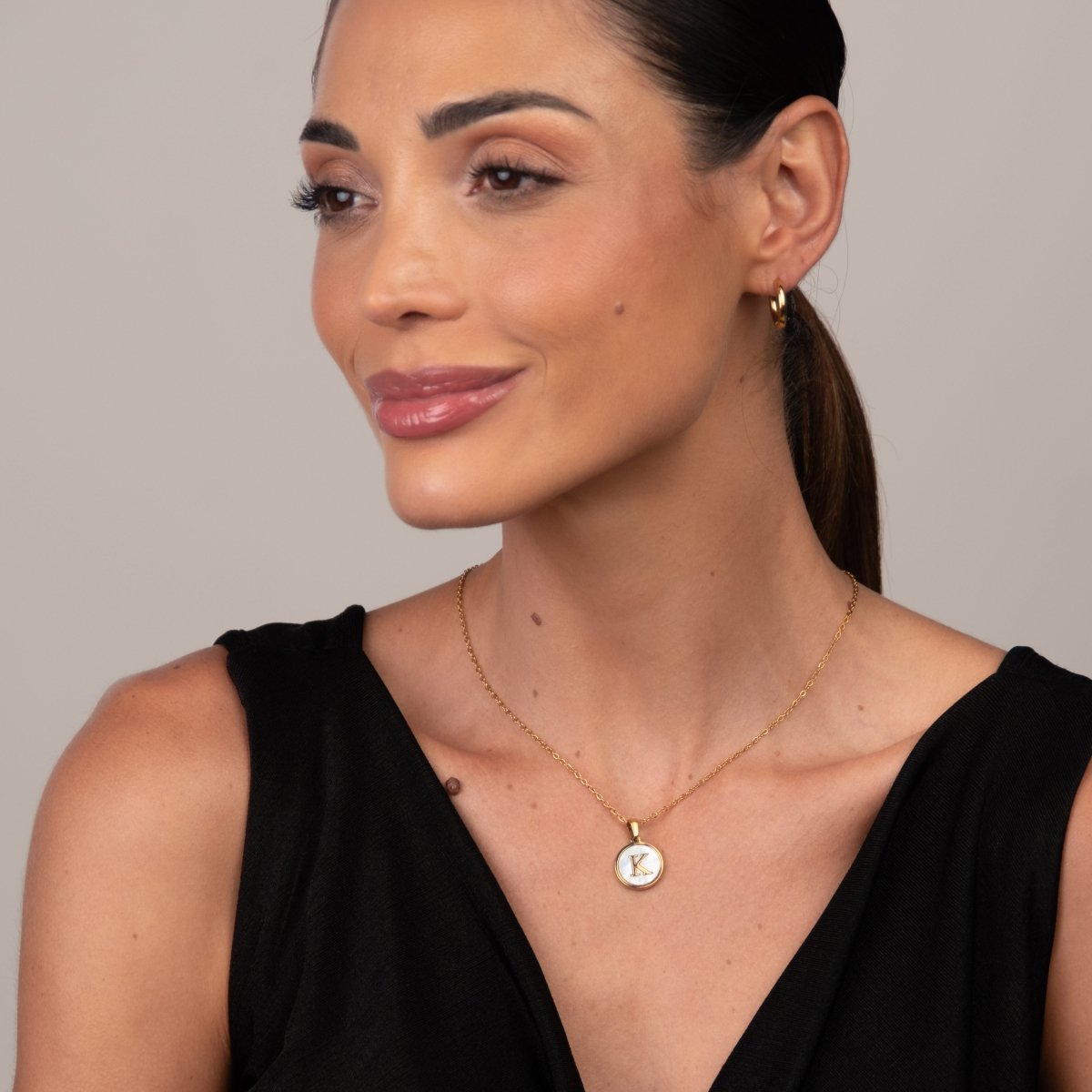 Necklace Marble Initial Letter 18K Gold Plated in 18K gold-plated – Meiva necklace view 6