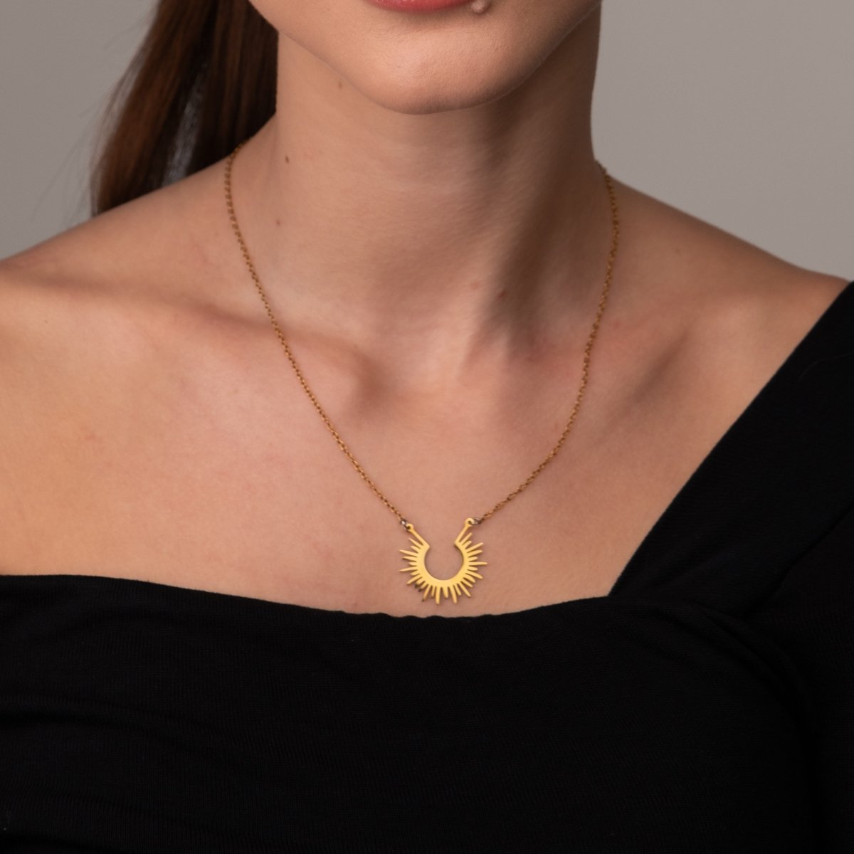 Necklace Spike Pendant 18K Gold-Plated in 18K gold-plated – Meiva necklace view 7