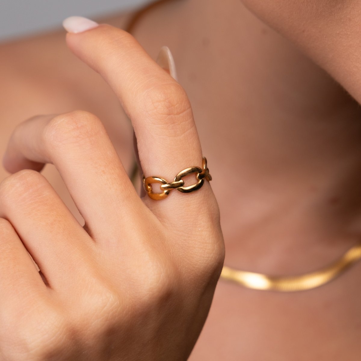 Ring Adjustable Link 18K Gold Plated in 18K gold-plated – Meiva ring view 3
