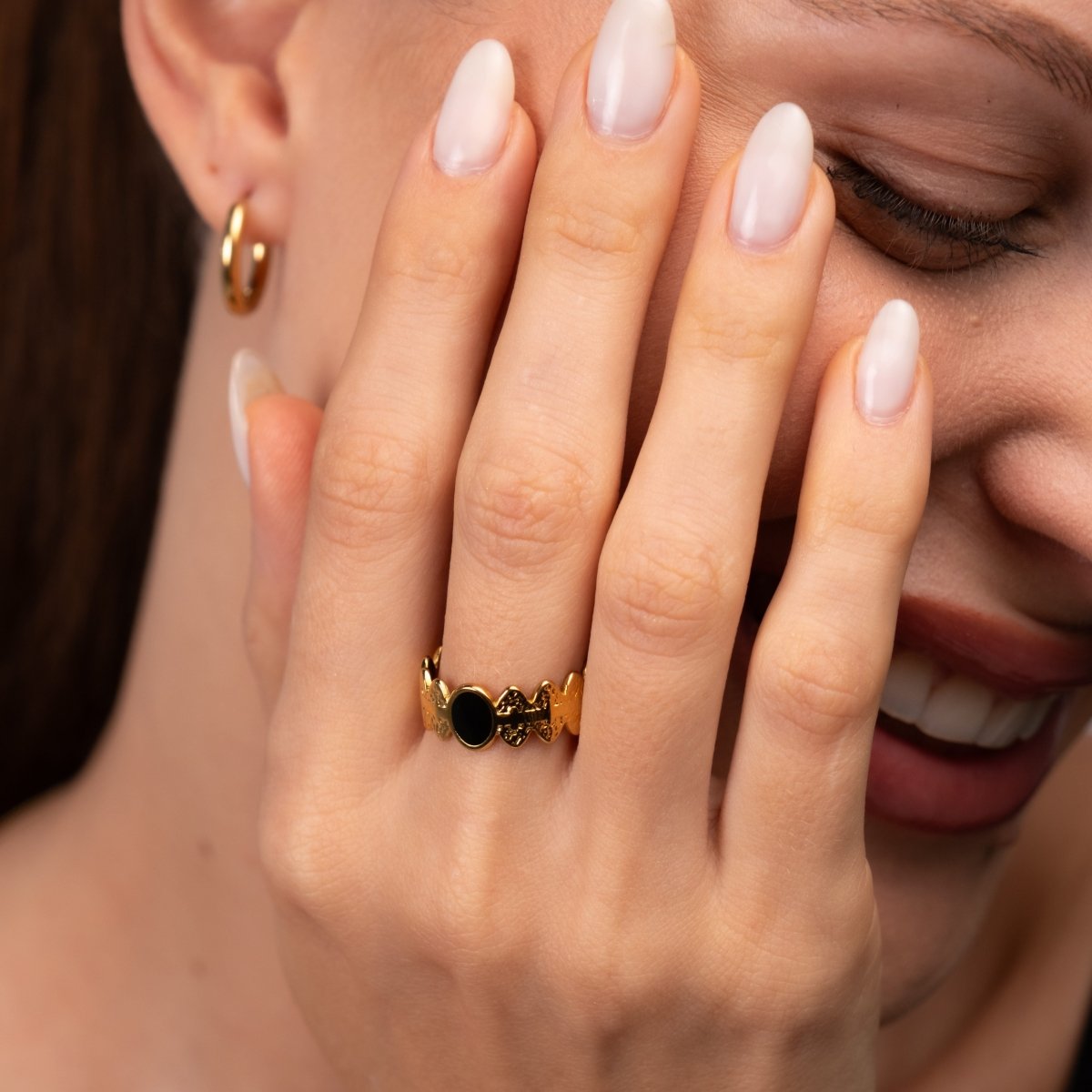 Ring Adjustable Onyx Gold Plated 18K in 18K gold-plated – Meiva ring view 3