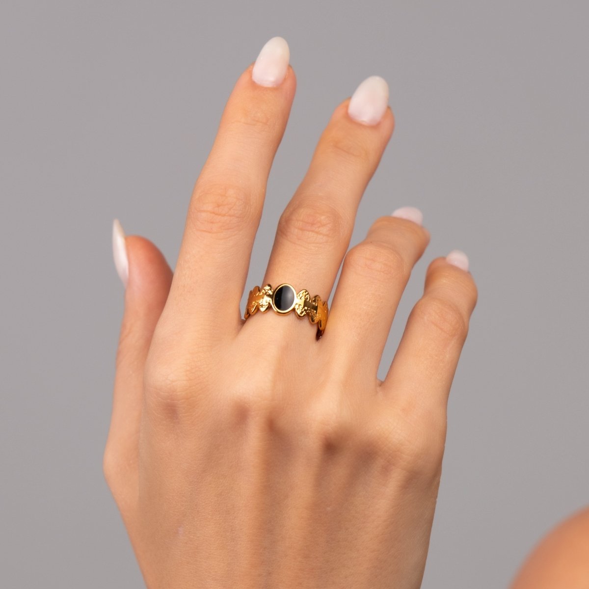 Ring Adjustable Black Onyx Stone Gold Plated 18K in 18K gold-plated – Meiva ring view 5