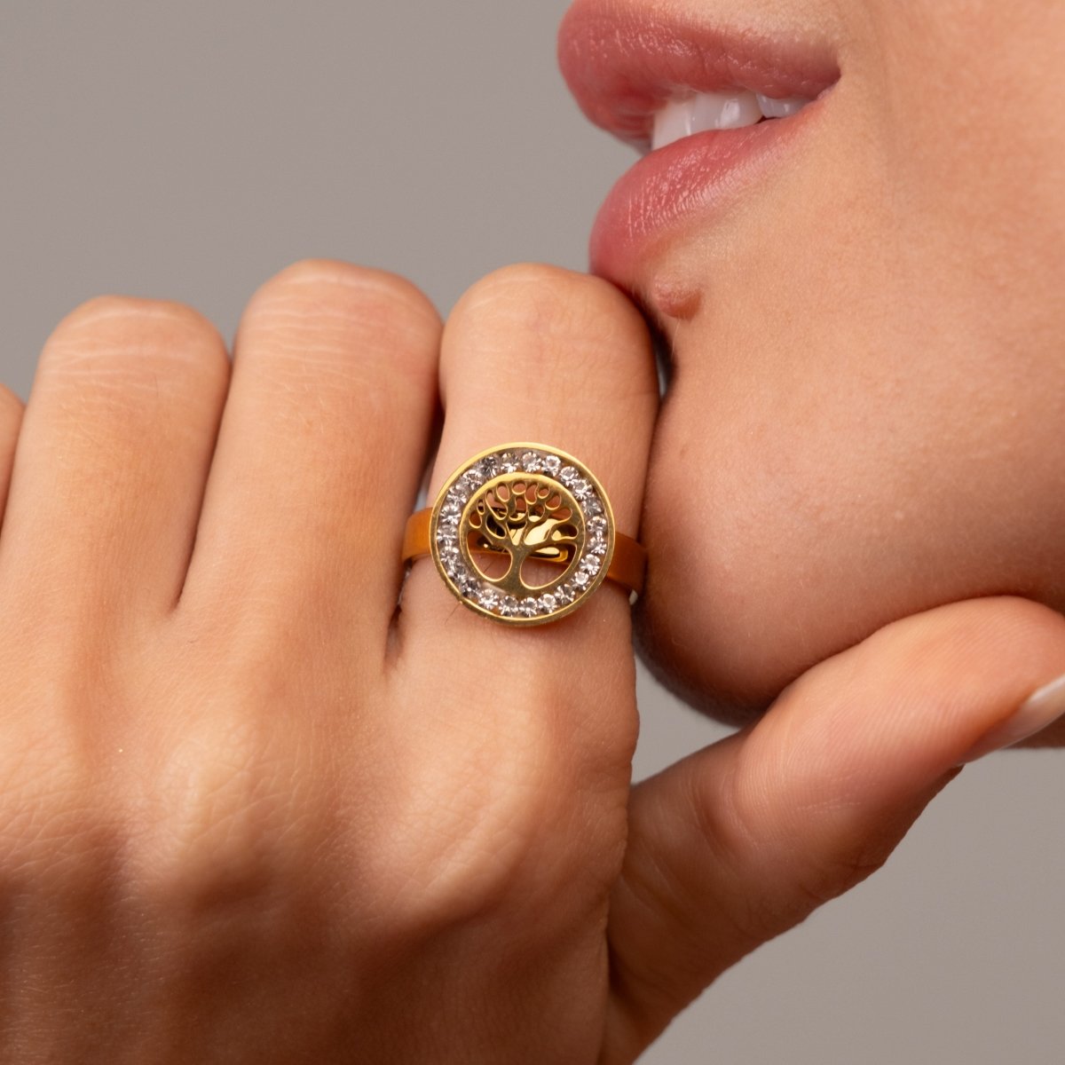 Ring Tree of Life 18K Gold Plated in 18K gold-plated – Meiva ring view 3