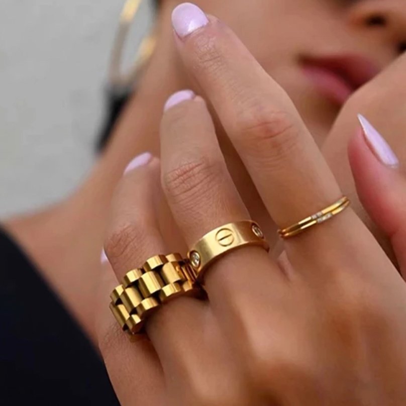 Ring Beauty Wide Minimalist Link 18K Gold Plated in 18K gold-plated – Meiva ring view 2