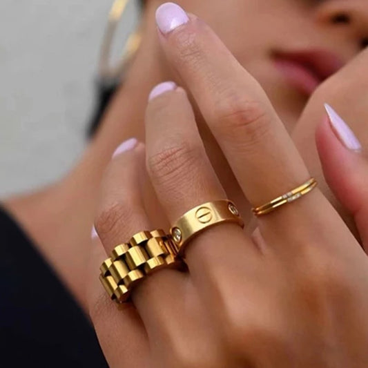 Ring Beauty Wide Minimalist Link 18K Gold Plated in 18K gold-plated – Meiva ring view 2