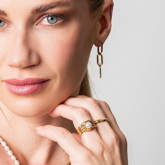 Ring Catalina Pearl Solitaire Gold Plated 18K in 18K gold-plated, pearl – Meiva ring view 2